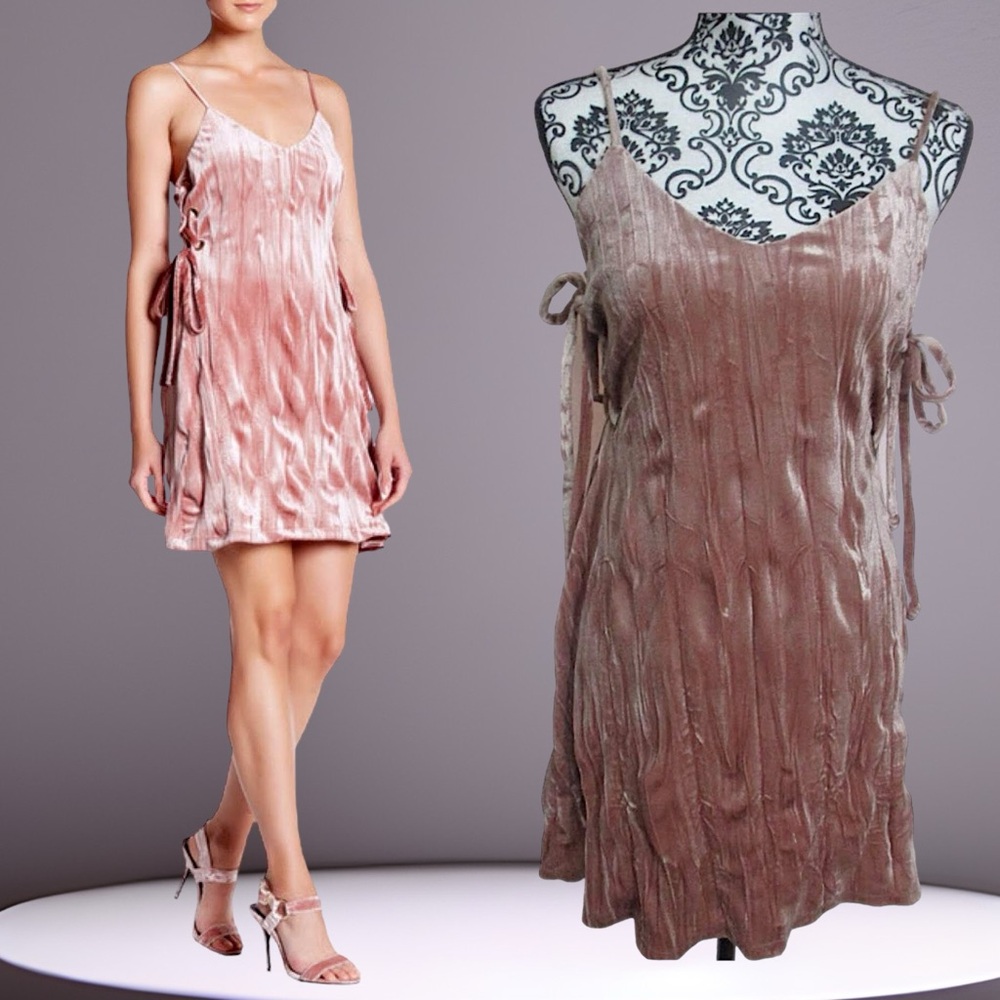 🔴 OOBER SWANK Blush Velvet Lace-Up Mini Dress NWOT